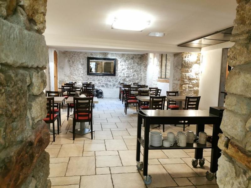 Hotel De La Couronne Aix-les-Bains Buitenkant foto