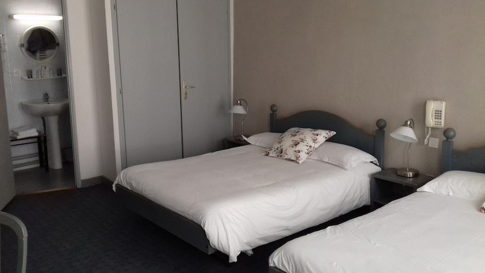 Hotel De La Couronne Aix-les-Bains Buitenkant foto